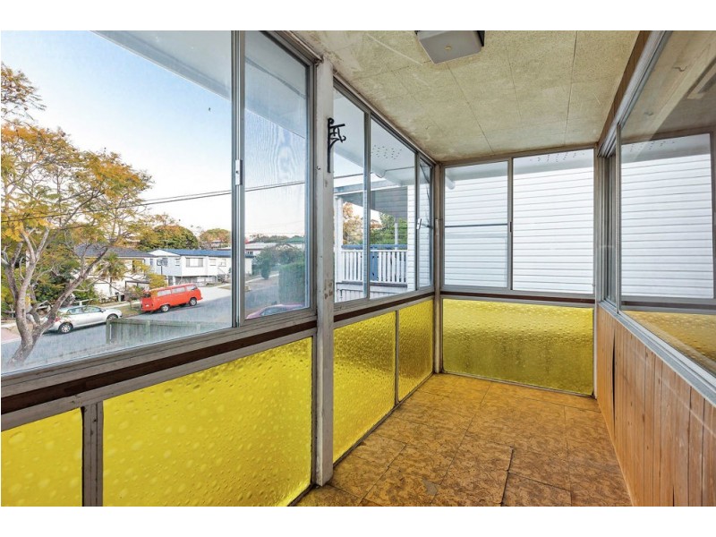 74 Amega Street, Mount Gravatt East QLD 4122