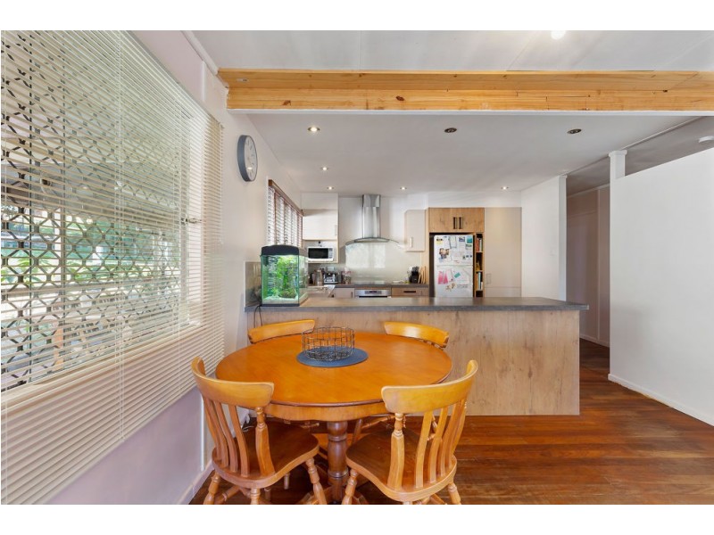 22 Tantallon Street, Mount Gravatt East QLD 4122