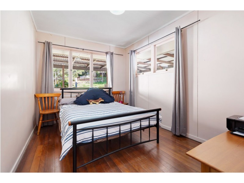 22 Tantallon Street, Mount Gravatt East QLD 4122