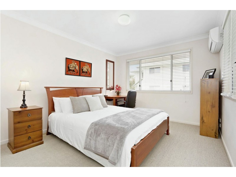 11/16 Hill Crescent, Carina Heights QLD 4152