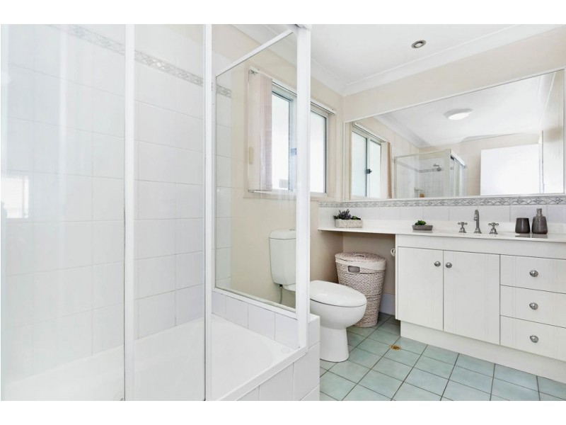 11/16 Hill Crescent, Carina Heights QLD 4152