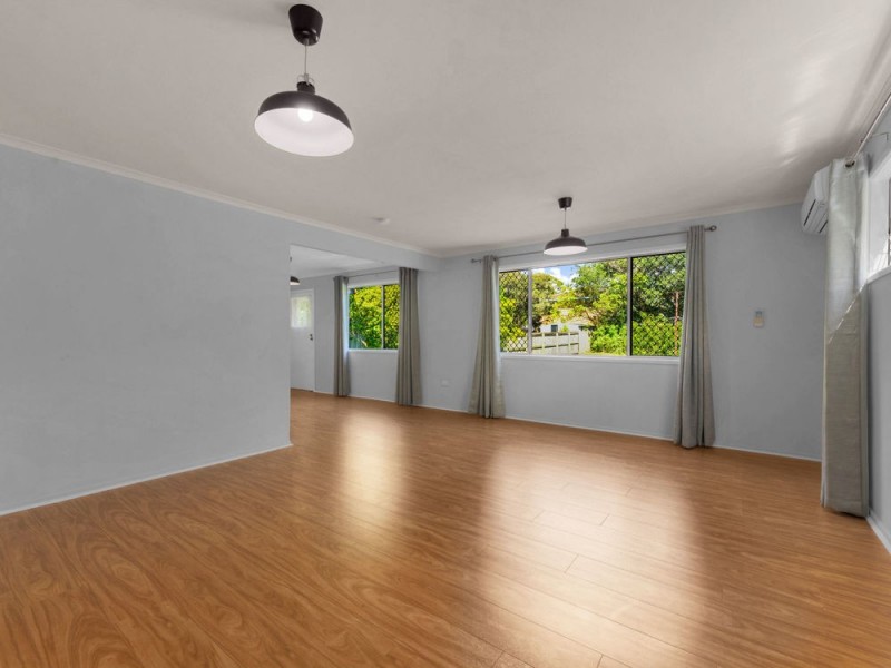 15 Rees Avenue, Coorparoo QLD 4151