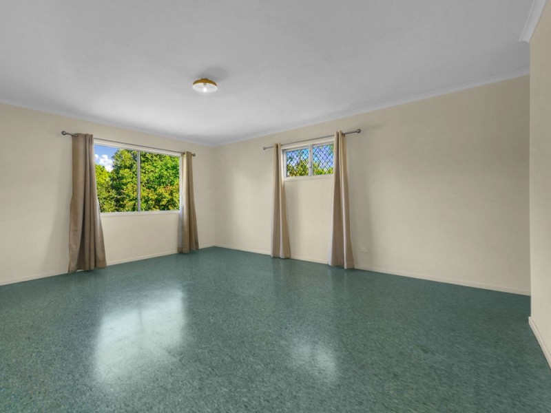 15 Rees Avenue, Coorparoo QLD 4151