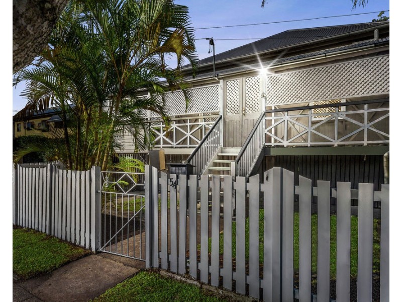 54 Earl Street, Greenslopes QLD 4120
