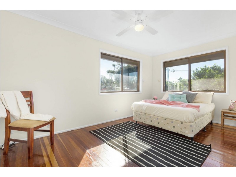 571 Mount Gravatt-Capalaba Road, Wishart QLD 4122