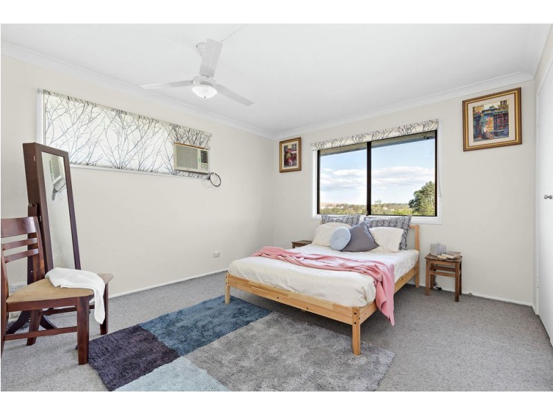 571 Mount Gravatt-Capalaba Road, Wishart QLD 4122