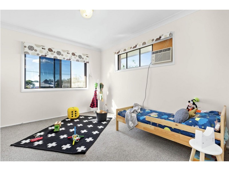 571 Mount Gravatt-Capalaba Road, Wishart QLD 4122