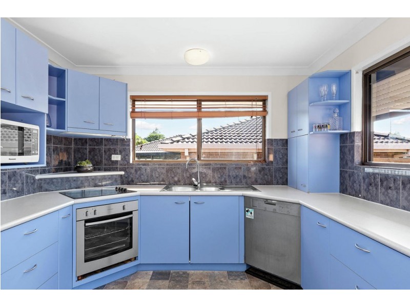 571 Mount Gravatt-Capalaba Road, Wishart QLD 4122