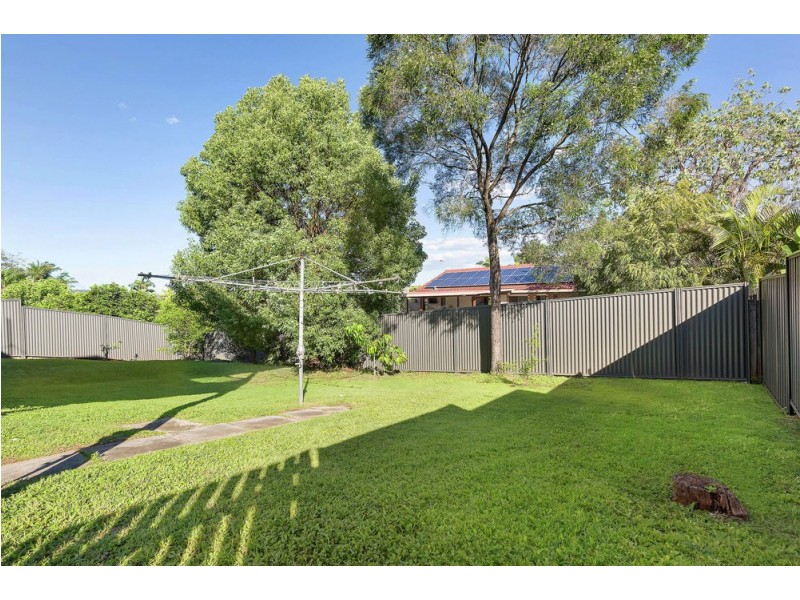 571 Mount Gravatt-Capalaba Road, Wishart QLD 4122