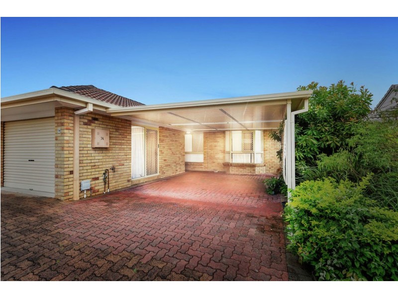 74/30 Meadowlands Road, Carina QLD 4152