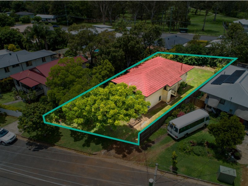 21 Gwynne Street, Wynnum West QLD 4178