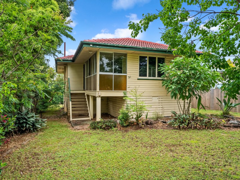 21 Gwynne Street, Wynnum West QLD 4178