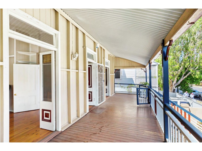 106 Baines Street, Kangaroo Point QLD 4169