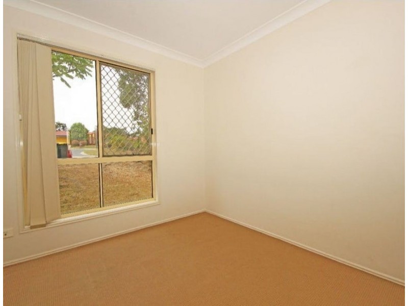 12 Lewis Place, Calamvale QLD 4116