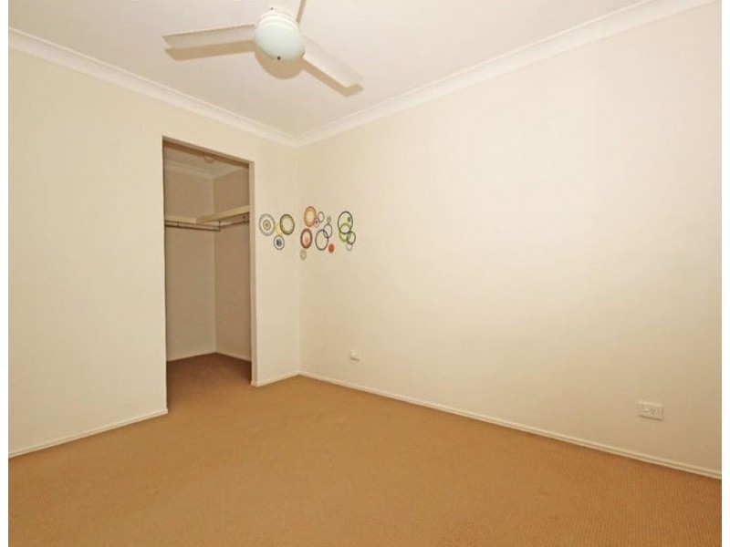 12 Lewis Place, Calamvale QLD 4116