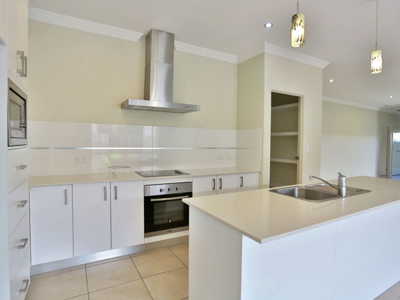 18 Vera Place, Tingalpa QLD 4173