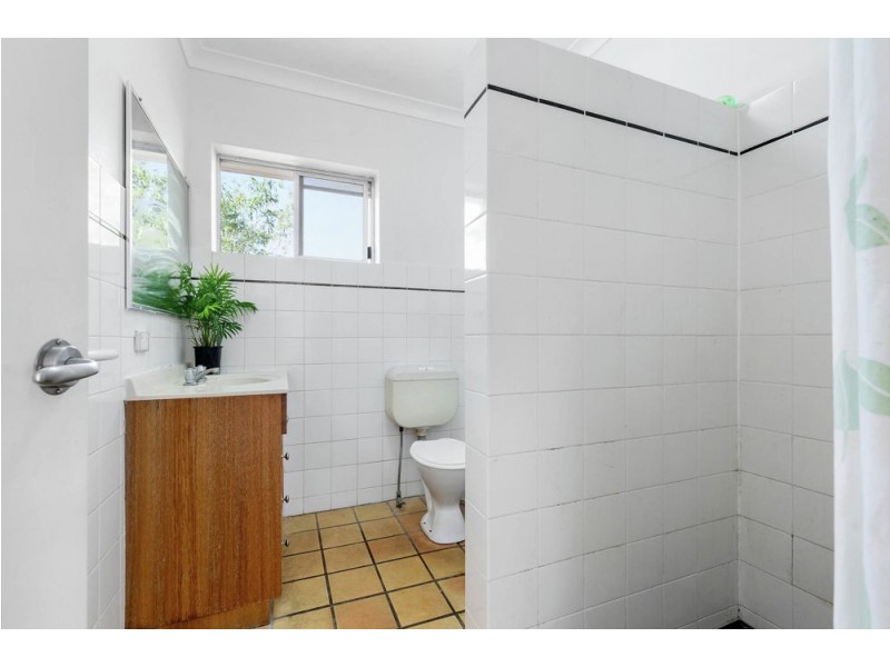 7/28 Kitchener Street, Coorparoo QLD 4151