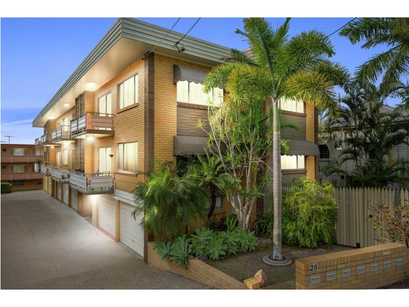 7/28 Kitchener Street, Coorparoo QLD 4151