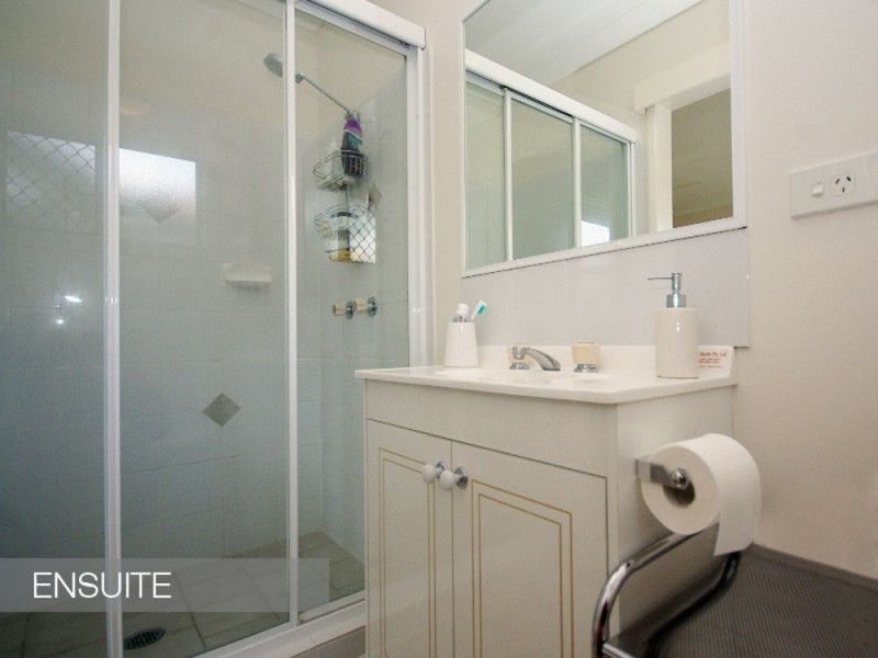 2/15 Chatsworth Road, Greenslopes QLD 4120