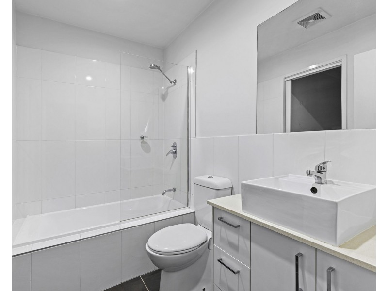 8/90 Cambridge Street, Carina Heights QLD 4152