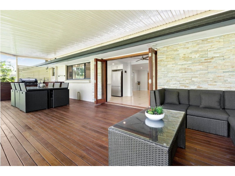 3 Lauretta Avenue, Springwood QLD 4127