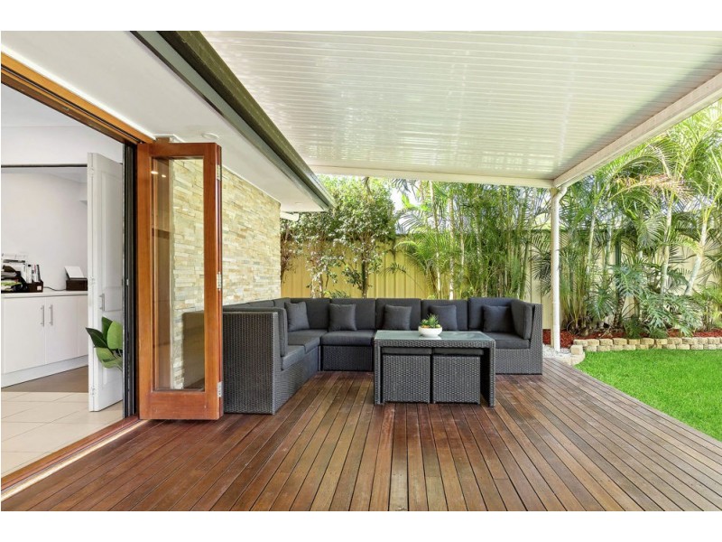 3 Lauretta Avenue, Springwood QLD 4127