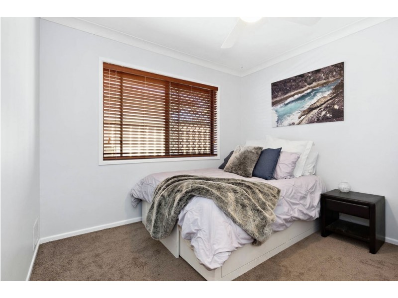 3 Lauretta Avenue, Springwood QLD 4127