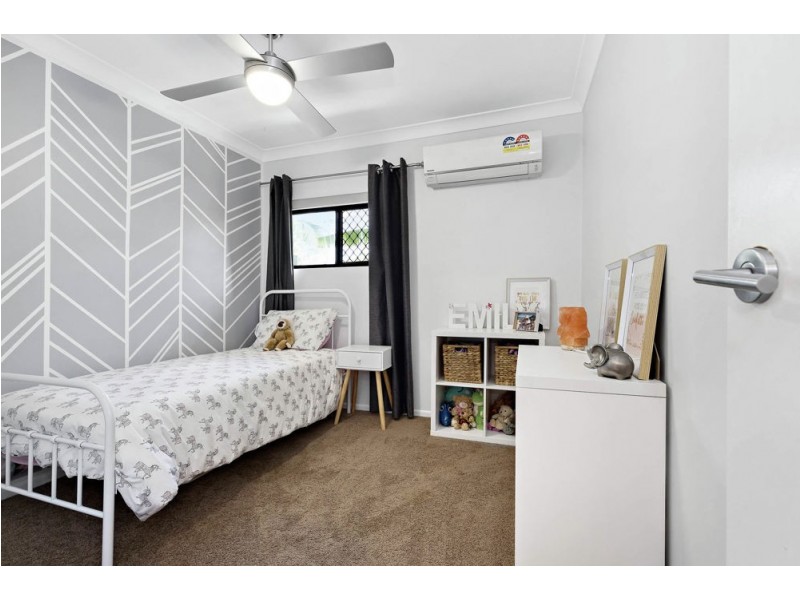 3 Lauretta Avenue, Springwood QLD 4127