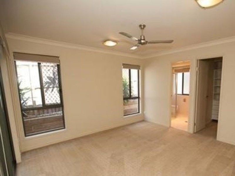46 Stanborough Road, Gumdale QLD 4154