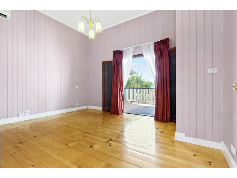 106 Baines Street, Kangaroo Point QLD 4169