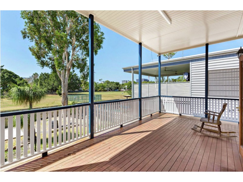 106 Baines Street, Kangaroo Point QLD 4169