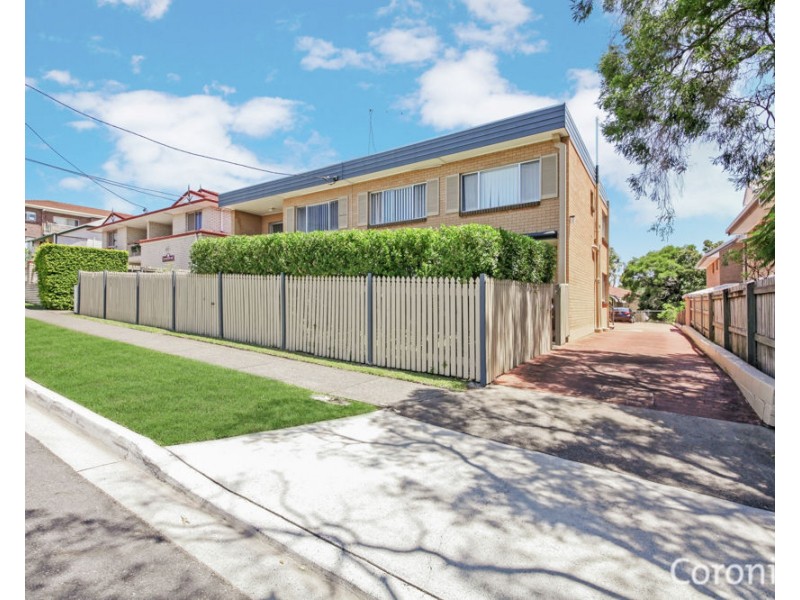 2/15 Shakespeare Street, Coorparoo QLD 4151