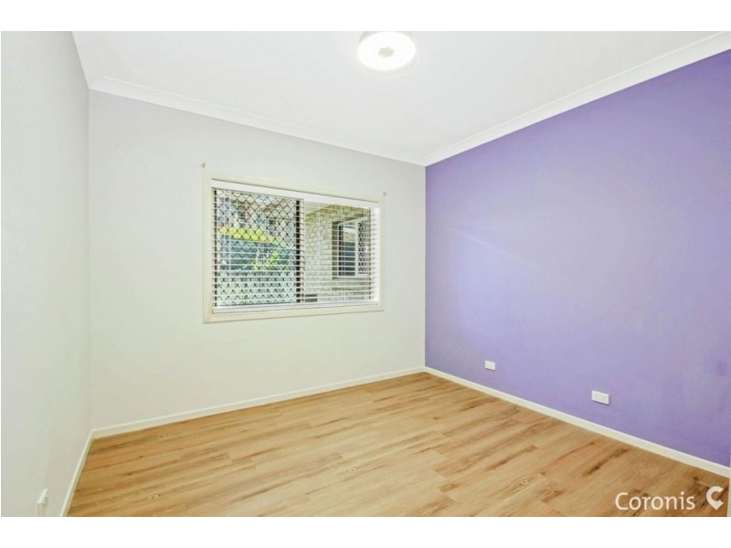 10 Mansfield Place, Mansfield QLD 4122