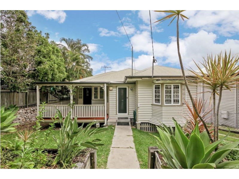 43 Longfellow Street, Norman Park QLD 4170
