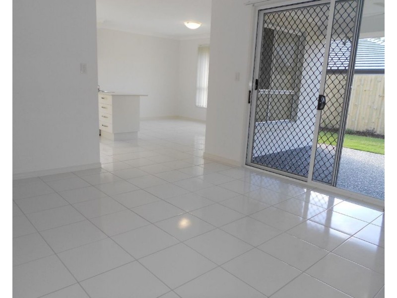 3 Ribblesdale Place, Gumdale QLD 4154
