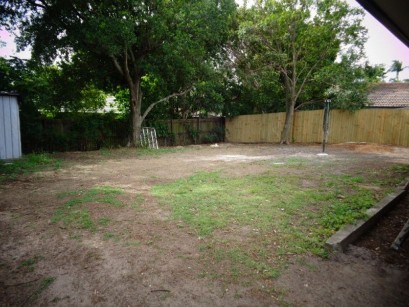 35 Gregory Street, Acacia Ridge QLD 4110