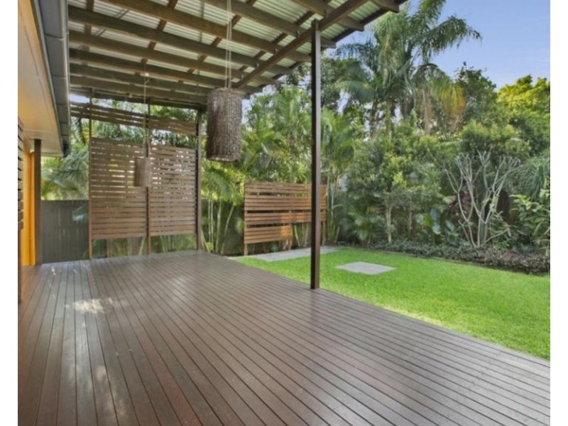 167 Blackwood Rd, Manly West QLD 4179
