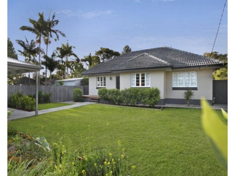 167 Blackwood Rd, Manly West QLD 4179