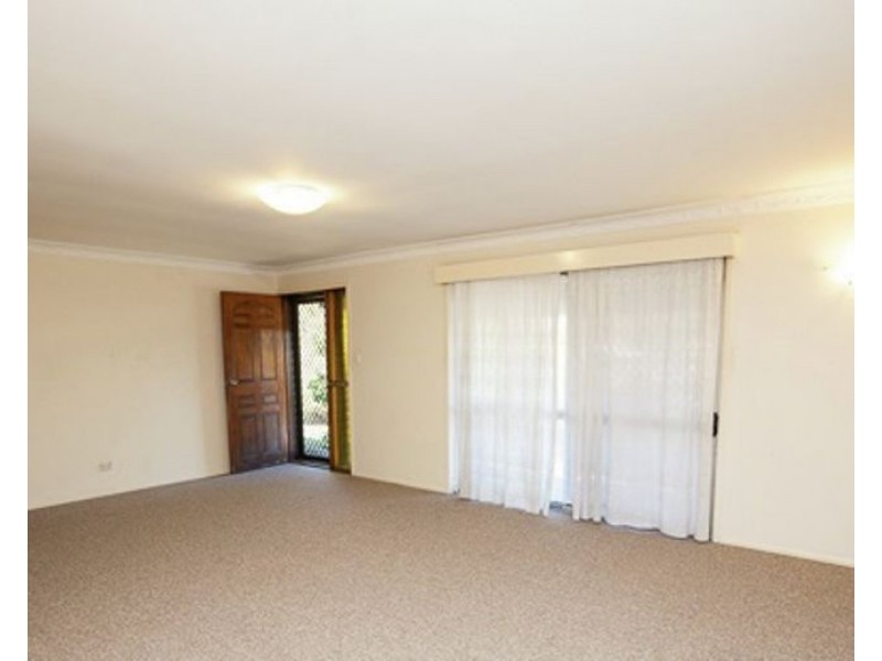 2 Auckland Street, Wishart QLD 4122