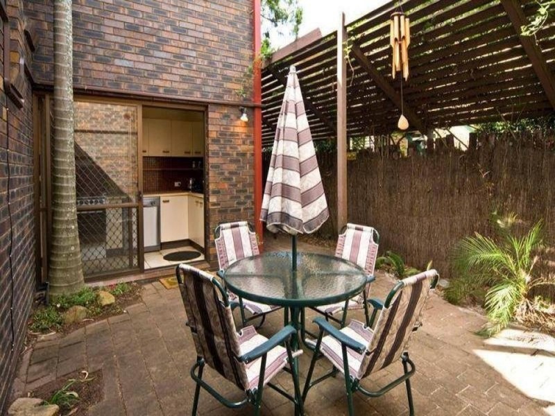 1/36 Yeronga Street, Yeronga QLD 4104