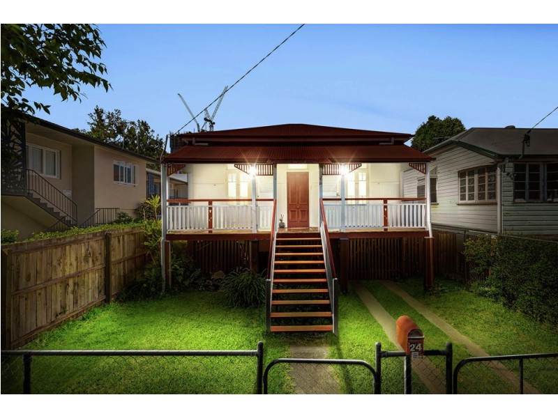 24 Oxford Street, Woolloongabba QLD 4102