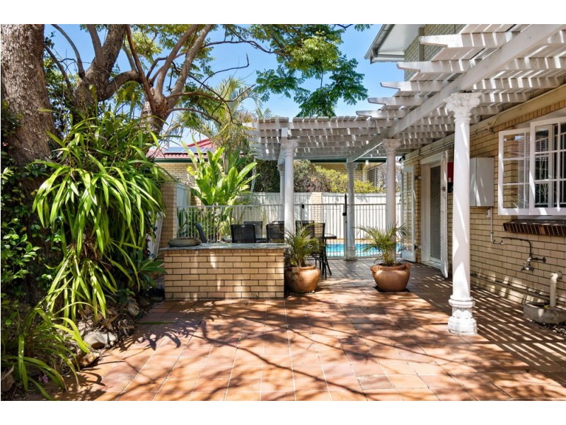 2 Justice Street, Wishart QLD 4122