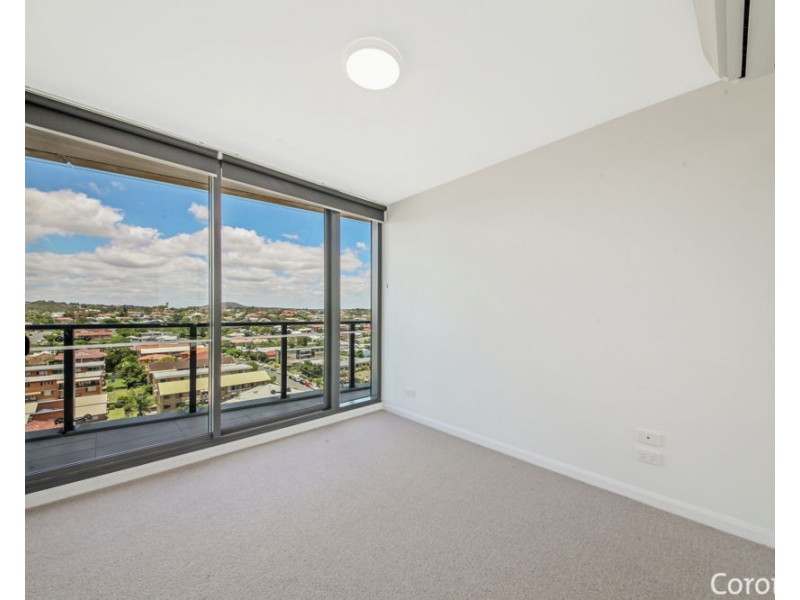 31207/300 Old Cleveland Rd, Coorparoo QLD 4151