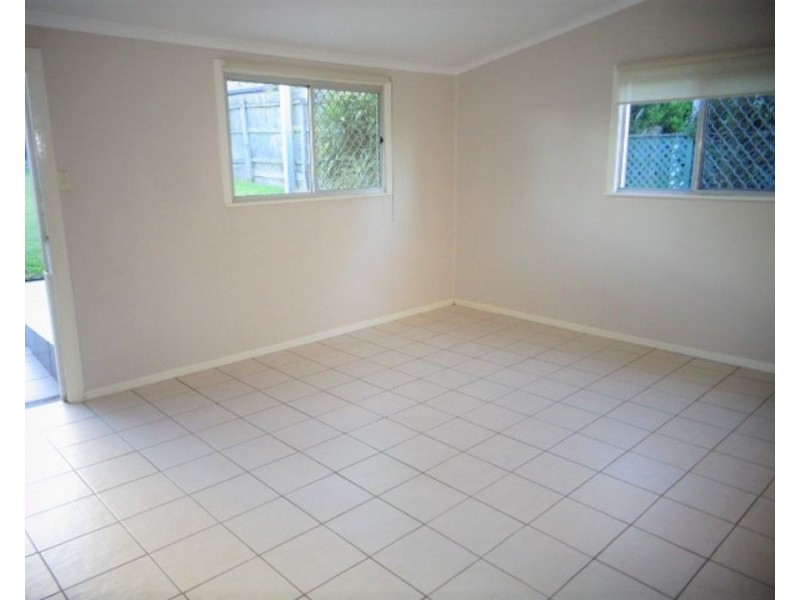 30 Brooks Street, Camp Hill QLD 4152