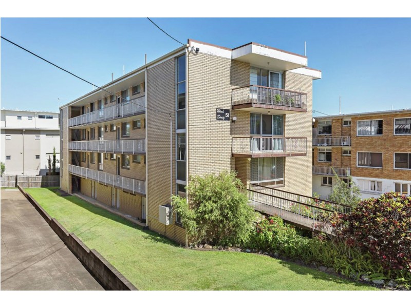 4/51 Rialto Street, Coorparoo QLD 4151