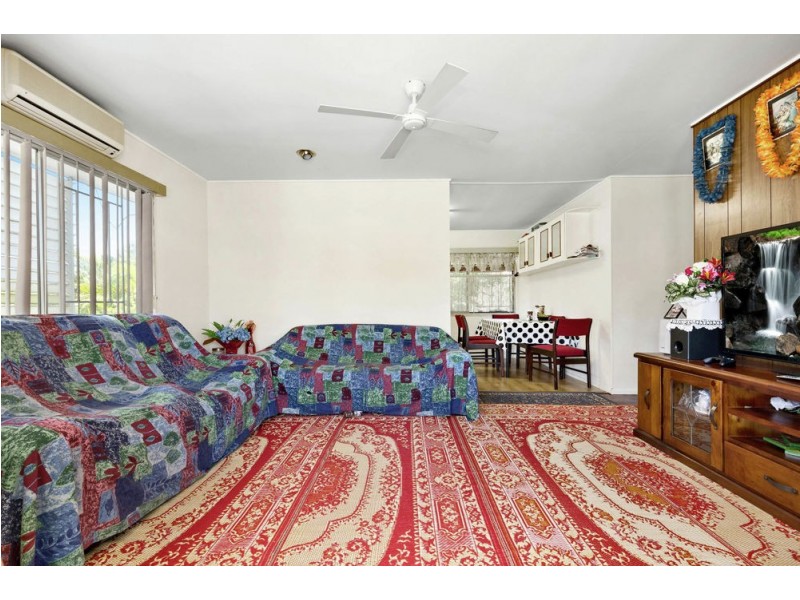 6 Mirang Street, Mansfield QLD 4122