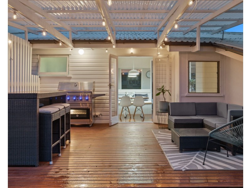 74 Amega Street, Mount Gravatt East QLD 4122