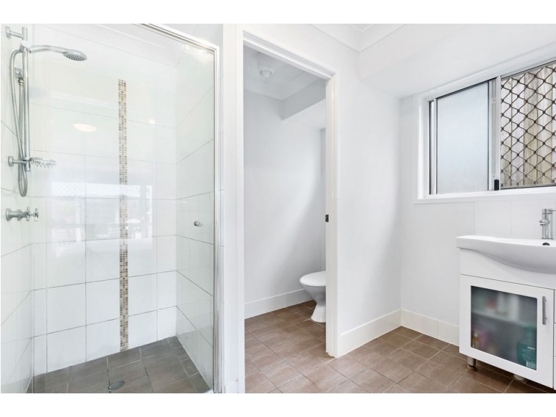 8 Gilgo Street, Wishart QLD 4122