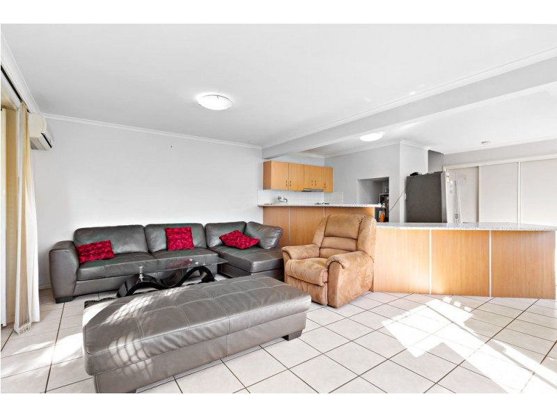 1/215 Creek Road, Mount Gravatt East QLD 4122
