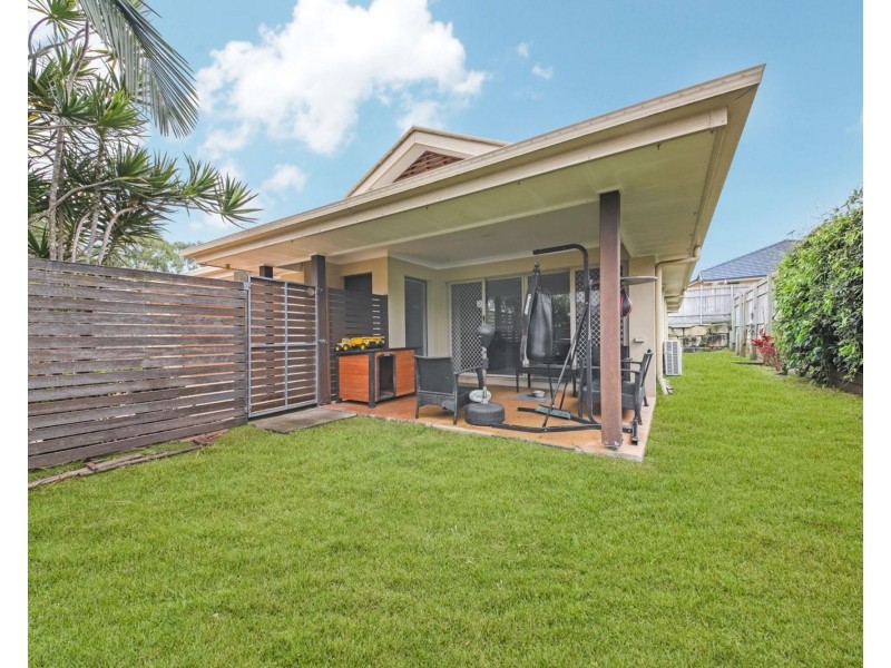 4 Daphne Place, Wakerley QLD 4154